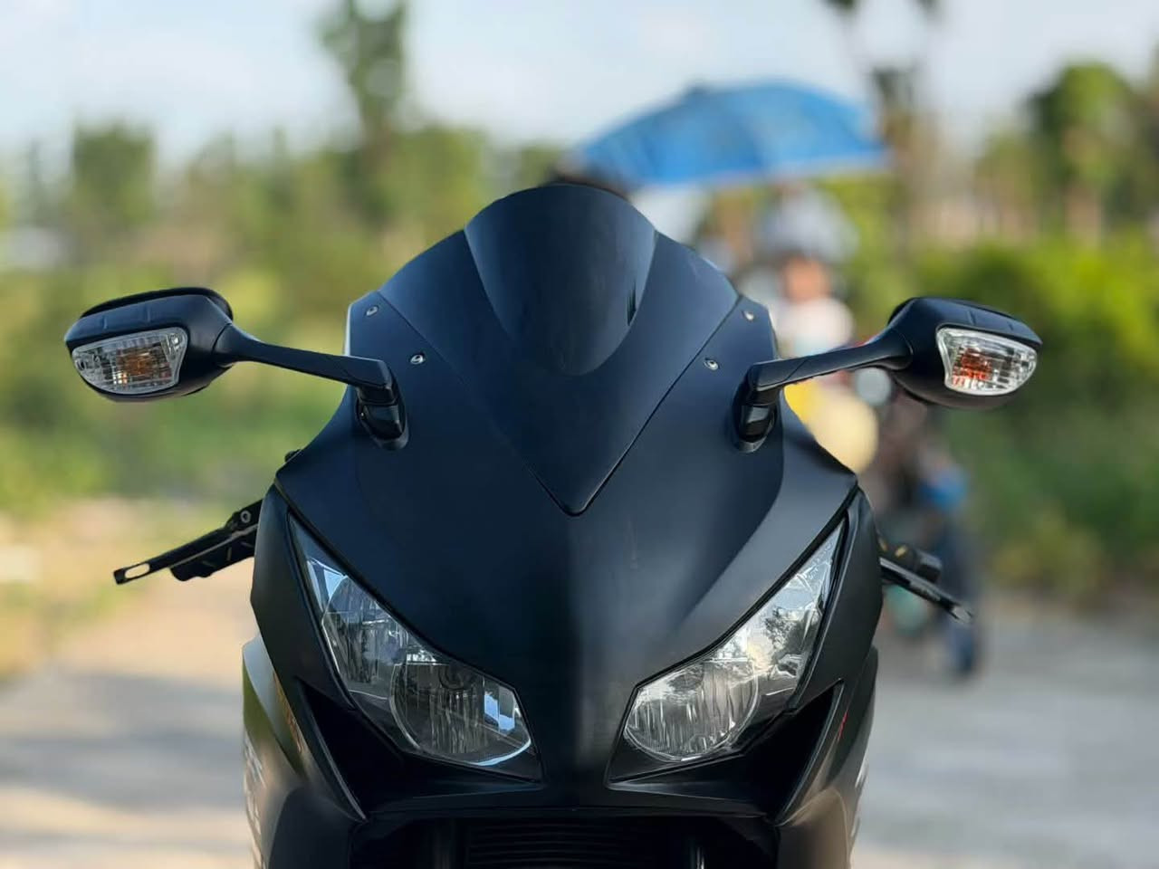 CBR1000RR
2013
ضمان گیر محرک بدون حادث 
دراجە فی خارج عراق 
ماننقص ولا برغی ماشااللە جمیل جدا 
للمزید من معلومات راسل رسالە علی وتساپ ***********

🌹 شكر خاص لإدارة الكروب
کروپ فیسبوک https://www.facebook.com/share/g/1D8xBUZevA/?mibextid=wwXIfr
🎥 تابعونا على تيك توك:
‏👉 https://www.tiktok.com/@madeinjapan919
‏👉 https://www.tiktok.com/@samuraiskill1

📌 يمكنكم متابعتي على تيك توك لمشاهدة أحدث الدراجات
