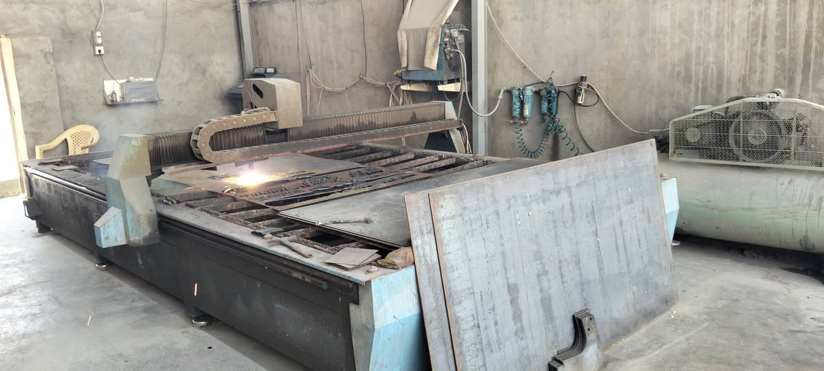 السلام عليكم
#للبيع
cnc  بلازما  120 امبير 
قياس 2*4 
المكينة جاهزة وشغلة 
مكانها صويرة حي الصناعي 
***********
