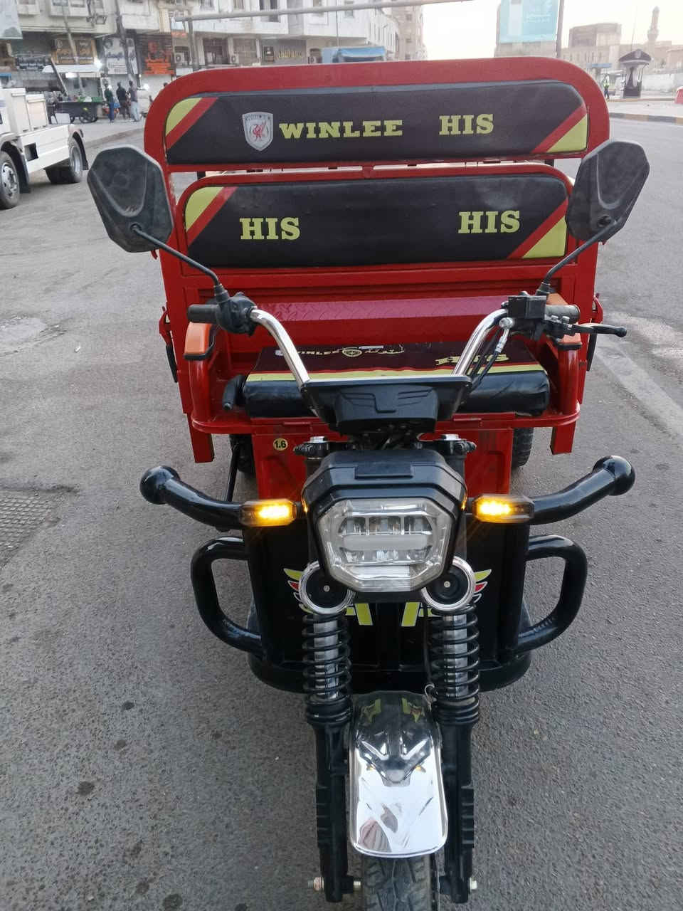 ستوته كهربائية للبيع
💪 محرك دفرنس قوي (1500 واط)
🔋 بطارية 60 فولت – مدى ممتاز بالشحنة
🚚 تتحمل أوزان عالية 
⚙️ نظام حديث وثابت + صرفية قليلة جداً
💡 ليدات قوية + شاشة + مرايات
📍 الحالة: جديدة / استخدام قليل
📍 جاهزة للعمل مباشرة بدون أي صرف

📞 للاستفسار: ***********

📍 العنوان: بغداد شارع النضال
