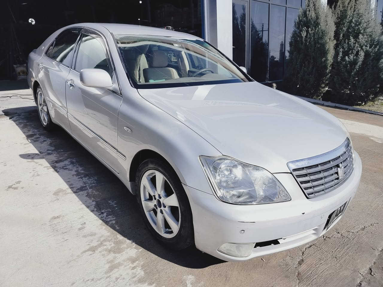 2007براوه ٣دوكمه ناوزه رد 182بي دوكه ل حاسه ورادارپه رده سعر 41قوفلي 
***********
***********
