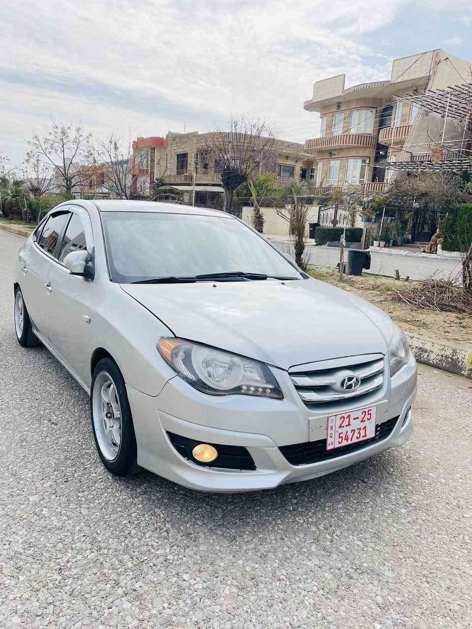 براوه ٢٠٠٧ مه كينه١٦ ده كشن به رز مواسفات كوشن جلد هيته ره ئاوينه شه فت و كاربا ايشا ره ت كامل سپؤرت كراوه سه قفي بؤياغي نييه كه ڤه ري نه گؤراوه جركه ي تيدا نييه كامل جايز به شه رتي گيرو مه كينه سحري ٤٦ مجاليكي برايانه ***********
