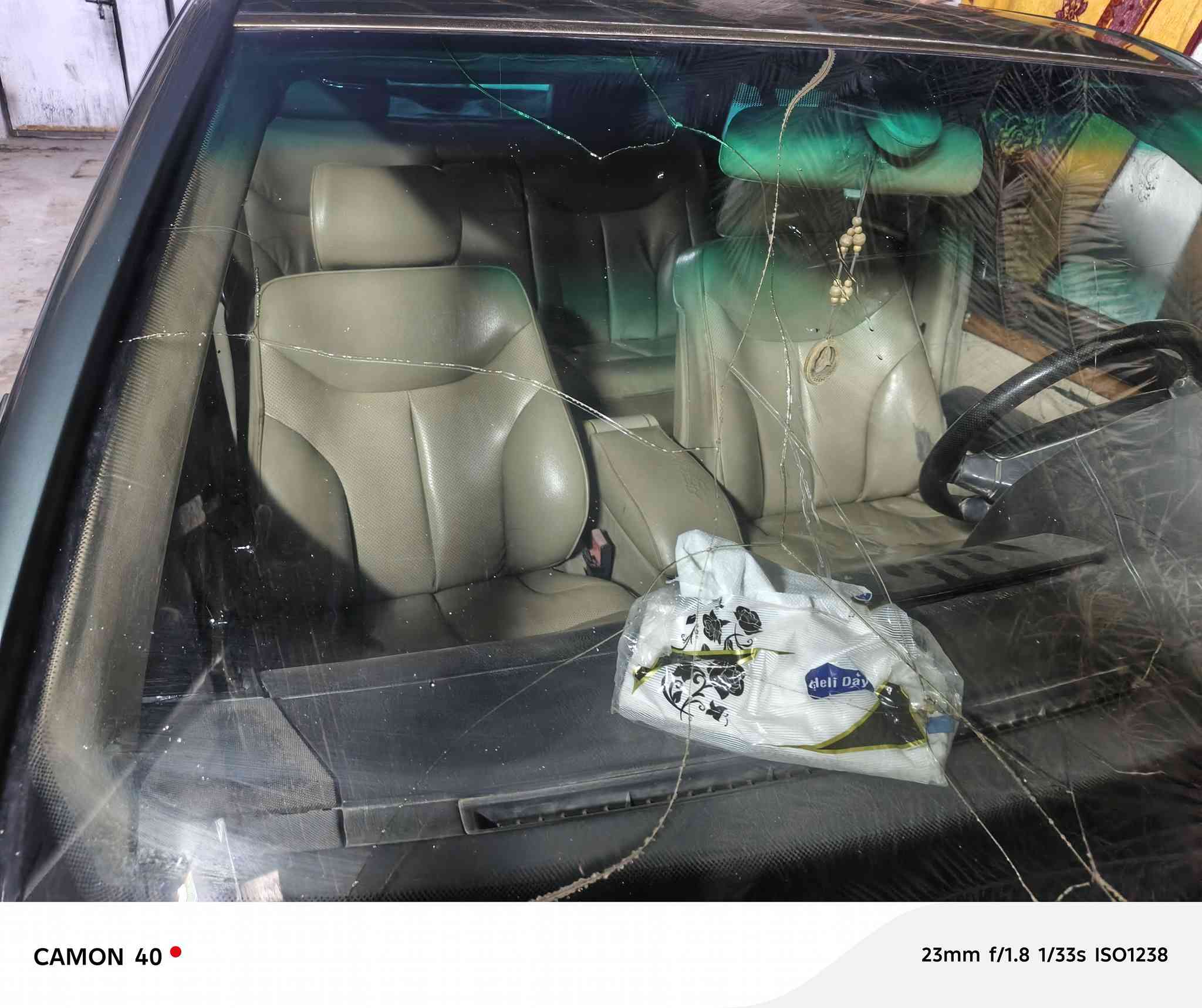 سلام عليكم سياره مرسيدس شبح ٩٣ محرك ففتي ٣٠٠٠ سعر ٥٠ هاتف ***********
