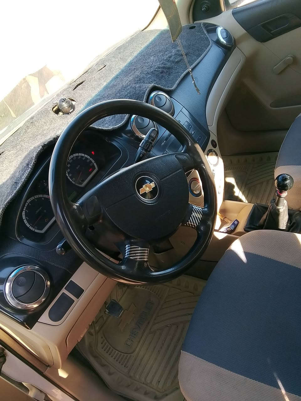 سلام عليكم افيو موديل 2011 للبيع بها لقبق الجنطه مصبوغ فقط السعر 68 ميهه مجال. قليل مكان النجف ***********
