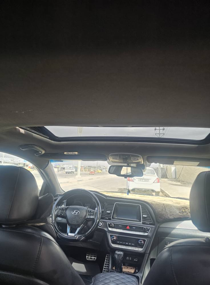 سوناتا ١٨ امريكي رقم بصره جديد حادثها بنيد  مصلح نفسه فول الاخير ٤بصمات دبل كزوز كشن حضن ..الخ محرك ٢٤٠٠سبورت سعر ١٣٥ وخادم ***********  شط العرب البصرة, العراق
