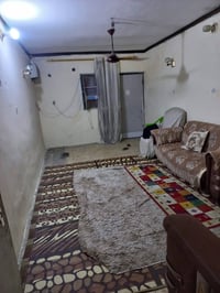 نصف قطعة • ٧٢م • طابق ونص