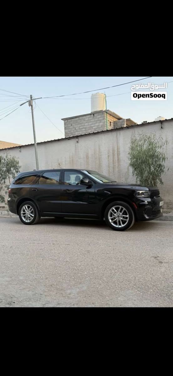 دورانكو ٢٠٢٣
سياره حلوه نضيفه استخدام عائلة 
ضربه بسيطه جدا رقم اربيل تريد تحويل او وكاله 
سعر ٢٨٠ ورقه 
***********
