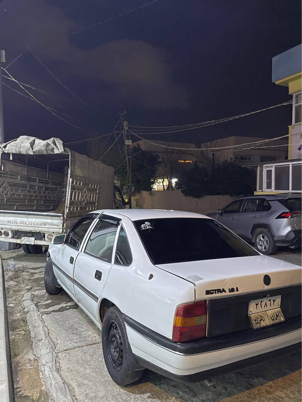 فيكترا 1992 
11 وةقةرة غرامة لسةر 
موديل 1992 
رةنگ سپي 
بي زةربة بي صبغ هندةك قلم و تعديل خفيف لي هةنة
سيارة فول پاقژة و جاهزة كامل هةمي تشتي وي بةدل كري و جاهز كري 
سيارة فول مواصفات  
گير توماتيك 
سلايت 
جاميت سينگي كاهرةباي 
گيرو مةكينة ب شرت 
فول فولة سيارة 
هةيكةلي وي زيدة پاقژة 
رقم دهوك 
سعر 40 و مةجال 
Call : 0750 8589068 
Call : 0750 0089885 دهوك, العراق
