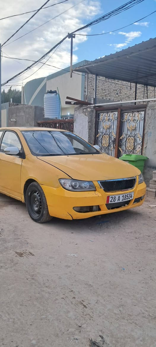 السلام عليكم للبيع ليفان 620 مديل 2011كير ومحرك كورلا حاويه السيارة جاهزه مداور ثاني يوم مكاني النجف رقمي *********** 
السعر ٣٣ وبيه مجال
