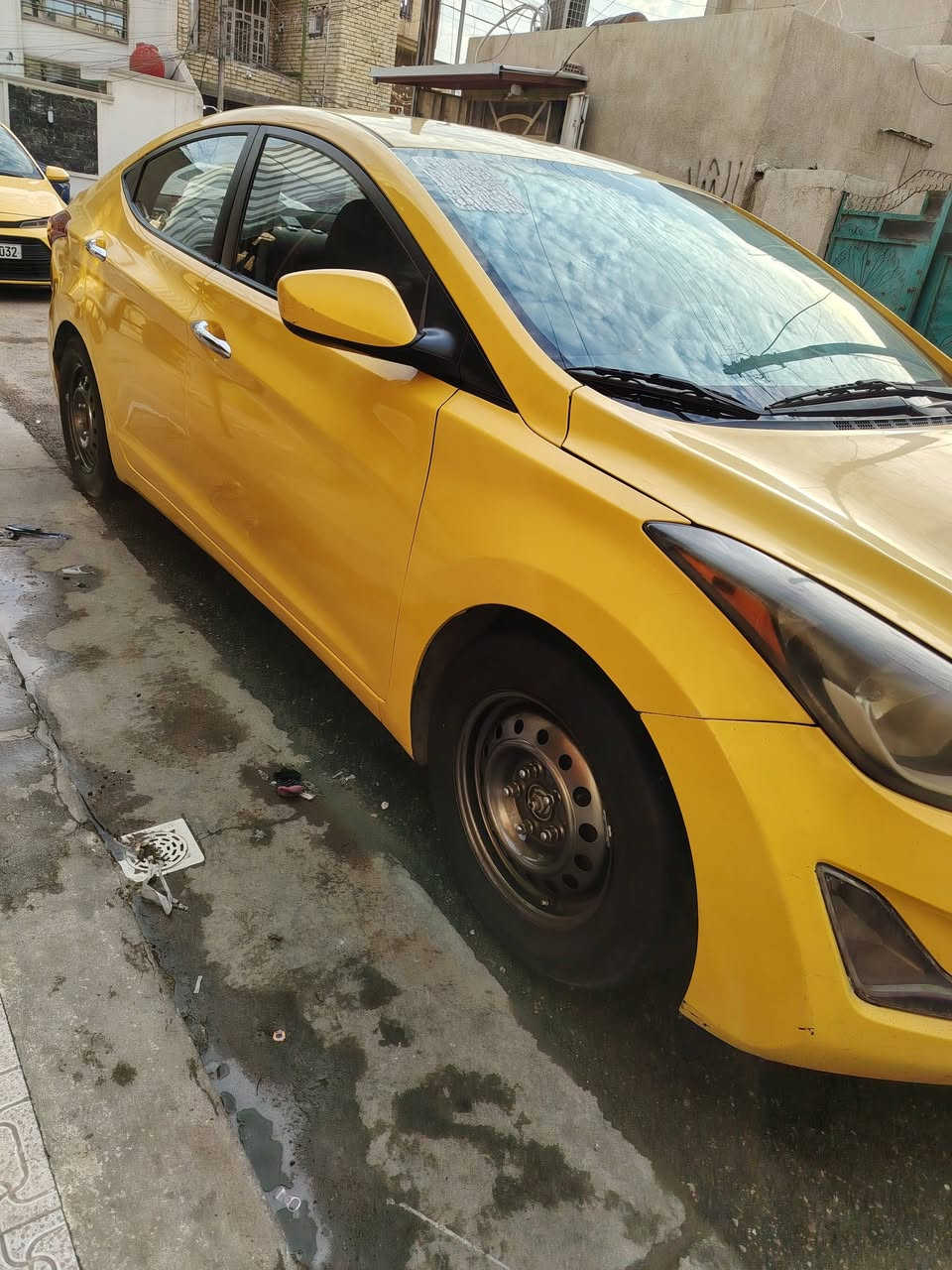 النتره 2016 وارد أمريكي حادث بس جاملغ ايمن مبدل والباقي ليبل واحد
سياره حداديه جديده تخم تاير تبريد جديد مكينه خير من الله شاشه السياره بيها  المكان بغداد حي العامل 
السعر ١١٨ 
***********
