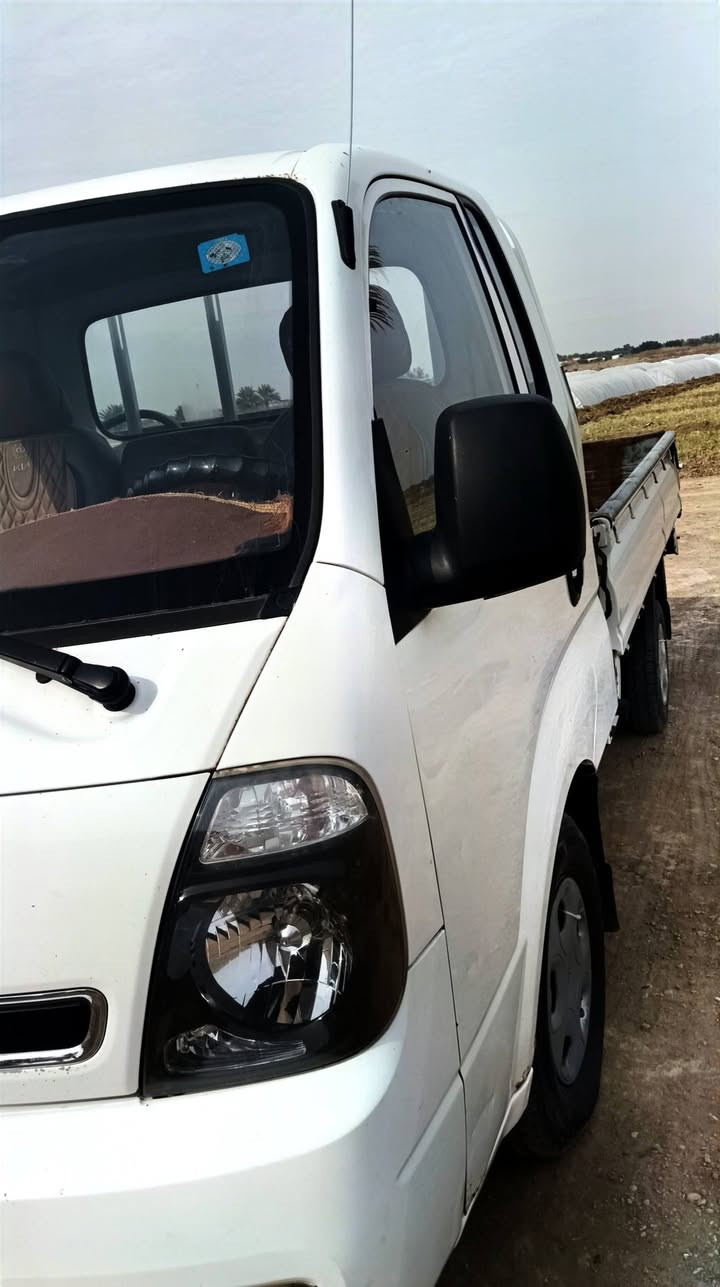 كيا حمل للبيع2014 نضيفه كلش ومكفوله محرك وشاصي عدا الكشر مالته بي طخه بسيطه وبي صبغ بسيط سنويه ل29 وبسمي رقمها بابل سعرها 105 وبيها مجال بسيط لشراي
***********
