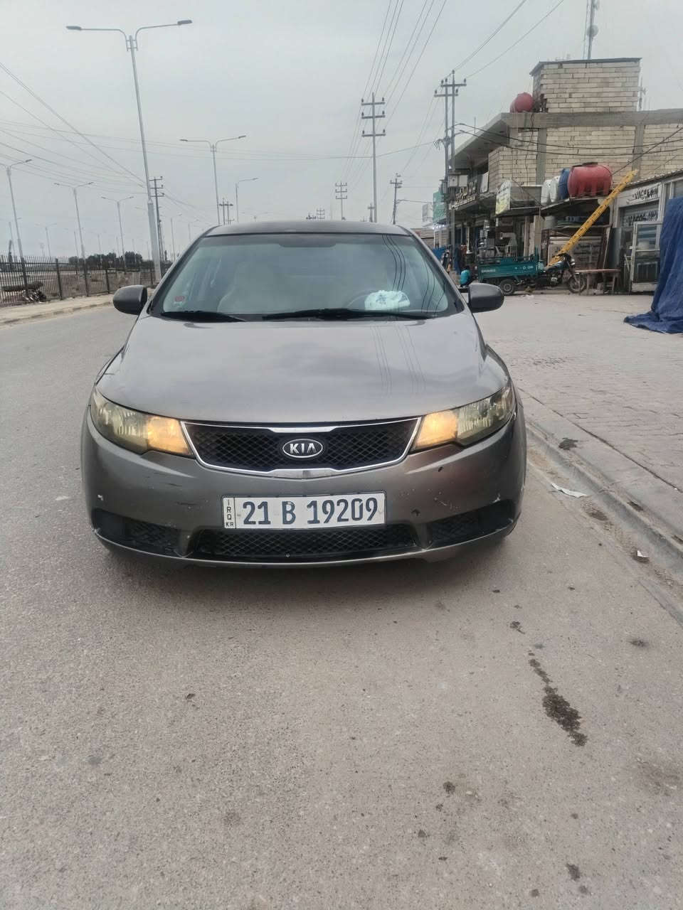 سلام عليكم.. فورتي مديل 11.. مكينه 2000. حداديه تخم تاير تبريد جاهزه كير مكينه جدد سعر 90.. مكاني نجف ***********
