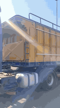 السلام عليكم ورحمة الله وبركاته للبيع عربانه شاصي محلي 16
الطول 13متر الارتفاع 185
جاهزه عل شغل جادر جديد شتوي وصيفي بيها
العنوان موصل اخوكم ابوثامر مكلف بنشر السعر 140قفل
*********** ☎️
*********** ☎️
