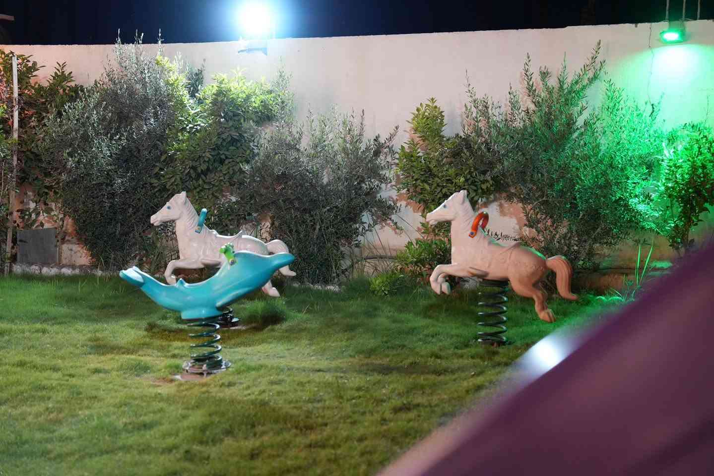 مزرعة لبيع
مساحه المزرعة دونم 
طابو زراعي سند 25 
ثاني يوم تحويل بااسم المشتري 

عنوان المزرعة 📍بغداد - الجزيرة السياحية- قرب مركز شرطة الفحامة
 
رقم الهاتف ☎️
***********
