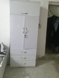 غراض بيت • ادوات منزلية • اثاث مستعمل • مستلزمات منزل • مفروشات نظيفة