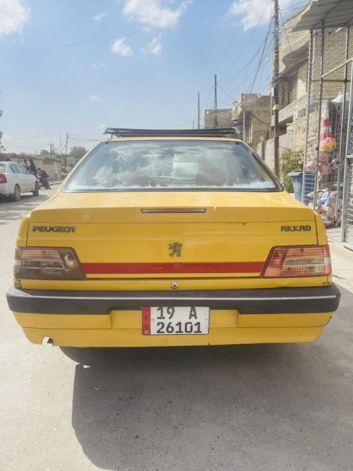 سلام عليكم بيجو لميس موديل 2016 تخم تاير جديد كهربائي كلها شغاله صدر حلو لا ضربة ولا صبغ سياره خير من الله رقم كربلاء مشروع وطني العنوان  بغداد الاشهداء العبيدي صاحبها يمنه صاحبي سنوبه ٢٠٢٧ تبريد ثلج ❄️ اي نقص مابيها فقط المكينه تبخروجاي  اشتغل بيها السعر ٣٢ وبيها مجال قليل رجاء اقره المنشور ومتواجد فقط وتساب وخط ***********
