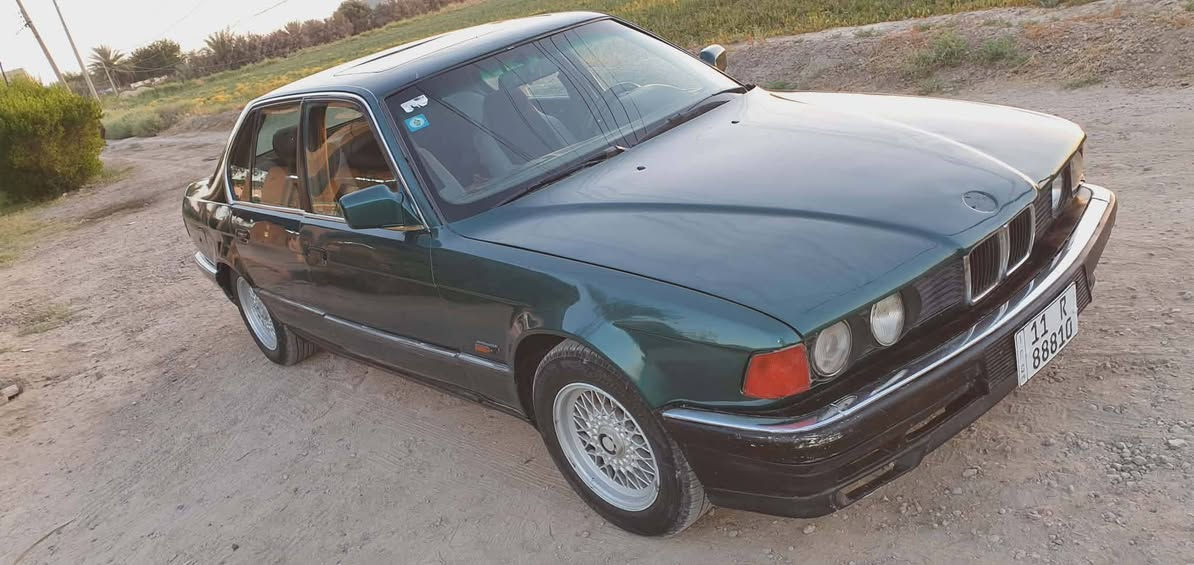 بي ام 730 بليته و سنويه كير ومكينه مكفولات سنويه بسمي رقم بغداد انكليزي مميز لل30 هزه جديده تخم تاير سياره جاهزه مكاني ابوغريب السعر 39  رقم الموبايل ***********
