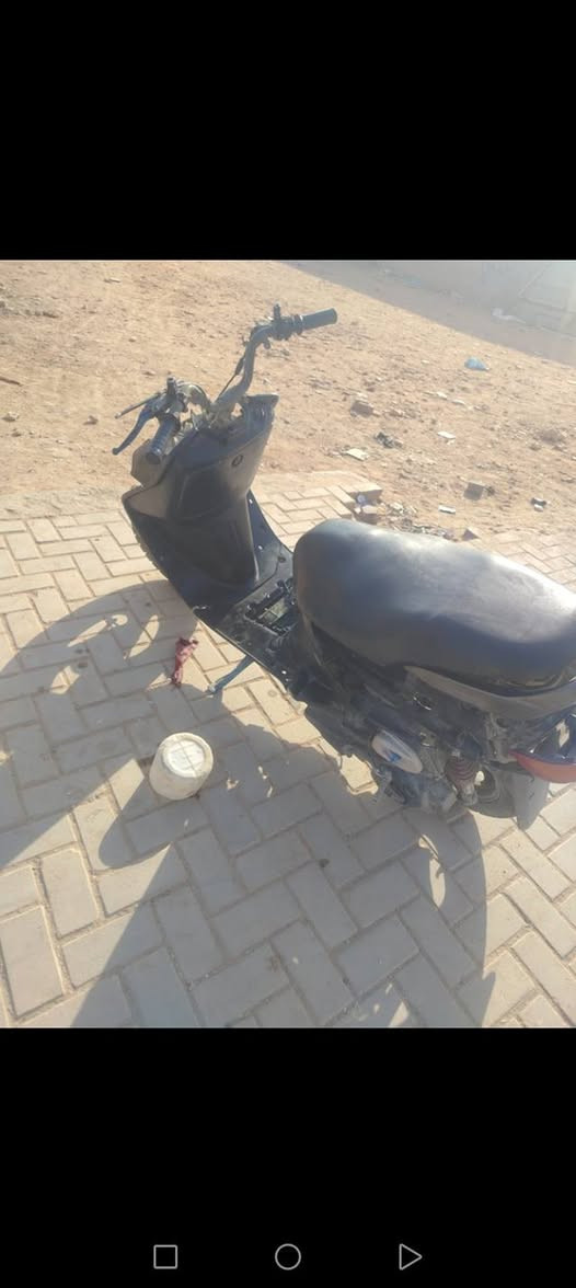 سلام عليكم  دراجه البيع شغله بس بيع كوم حديد عوزه  بس فيتبم  المكان شاميه  خاص مامتواجد  ***********
