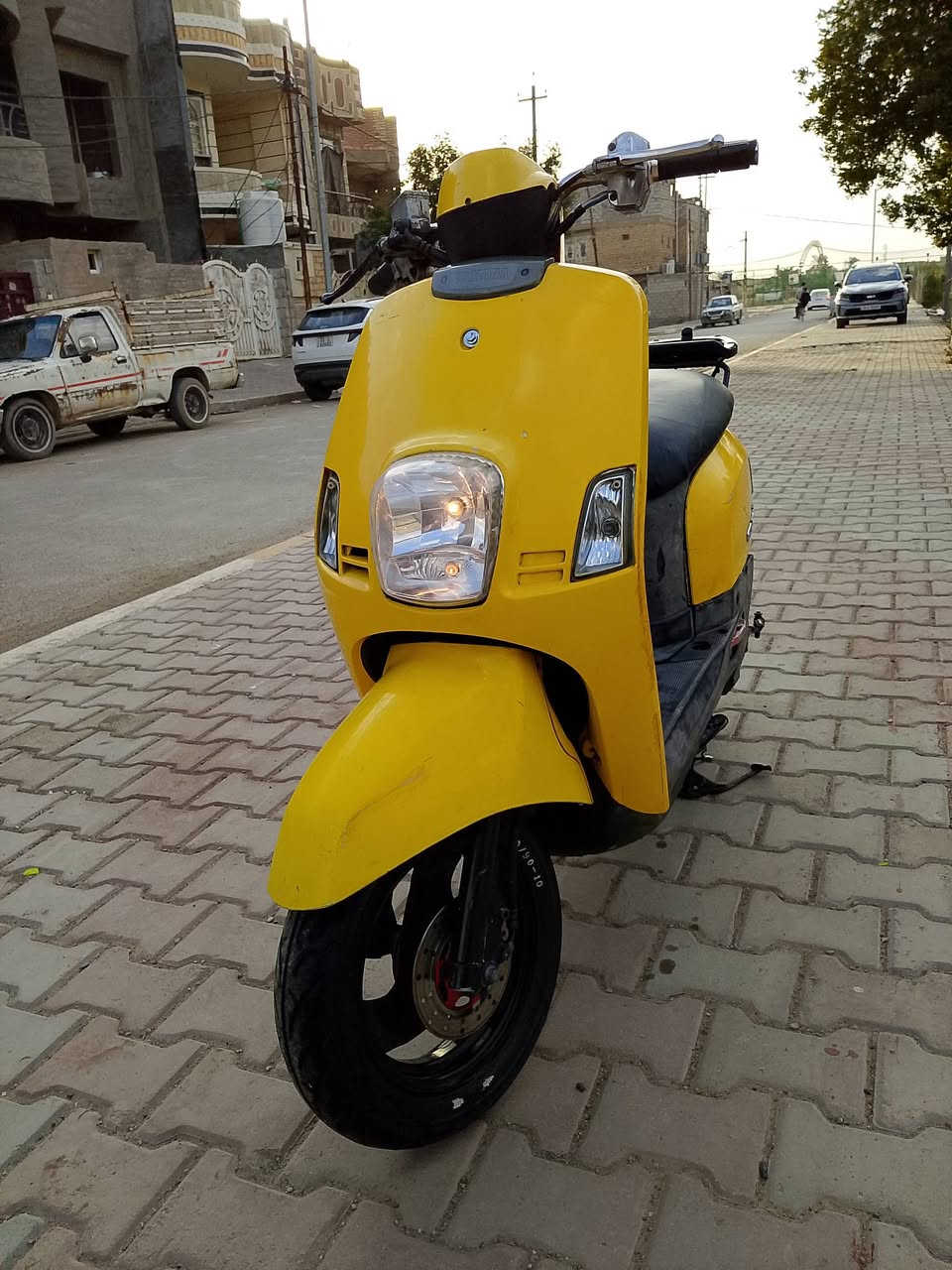 السلام عليكم 
ماكس بوليس للبيع لون ليموني 🍋الدراجة اخت الرمبة بلادية من التاير للتاير محرك اخرس مينسمع صوتة لا تنقيص او لا تبخير كهربائيات كلهة شغالة نقصهة فقط سلف عدا مذب عليهة ربع السعر 550 العنوان ديالى بعقوبة التحرير الرقم ***********
