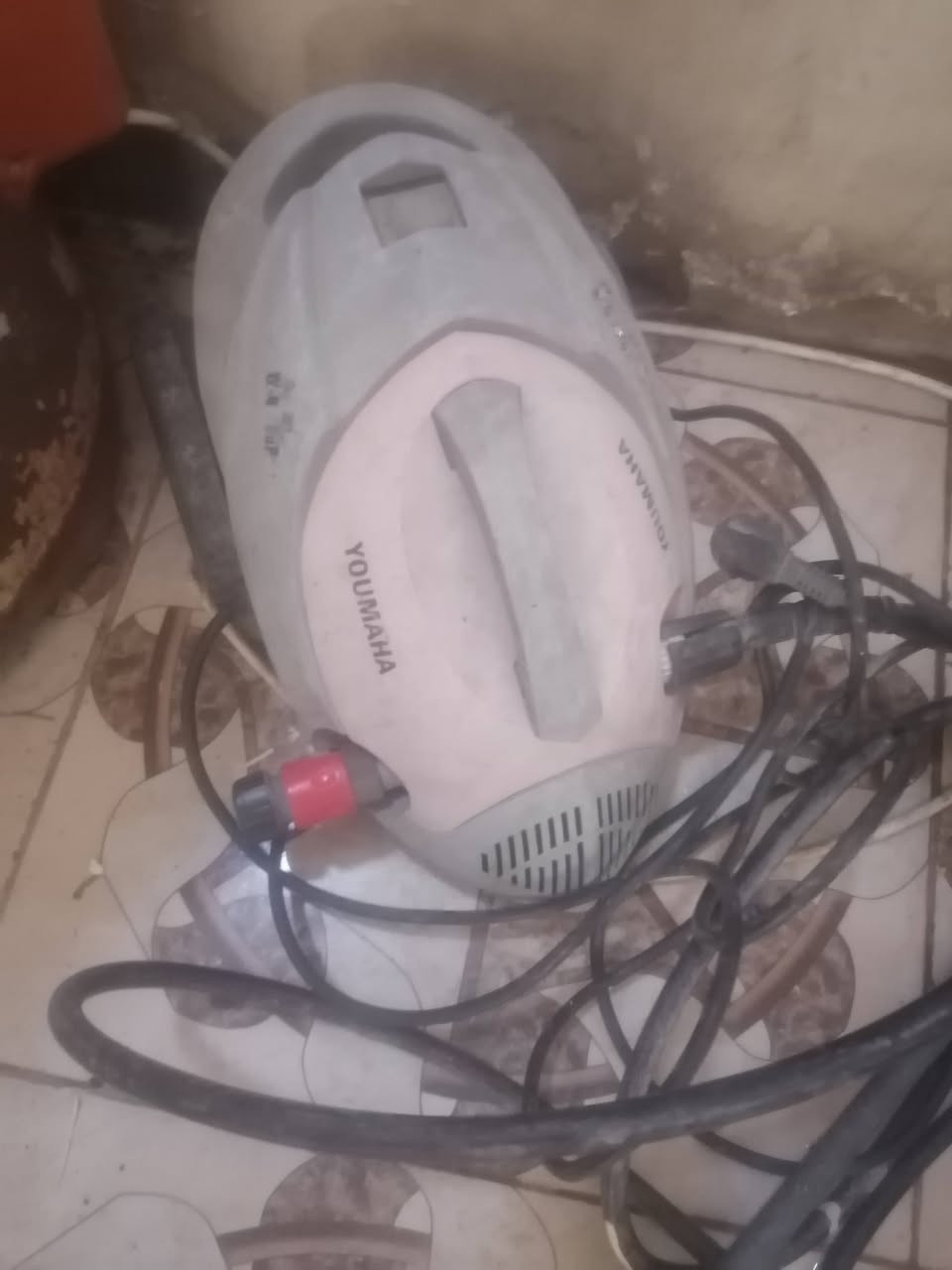مجموعة اغراض كلها شغاله وبحاله جيده.. مكنسه كهربائيه40
غساله شغاله 40
ماطور مبرده نحاس سرعتين30
قفص حديد 10
فاره ياباني 50
سخان صغير30
كرسي بلاستك10
الدوره نهاية الميكانيك قرب جامعة الهادي


**إذا كنت صاحب هذا الإعلان وتريد حذفه لأي سبب، رجاءا أرسل رسالة إلى الدعم الفني**