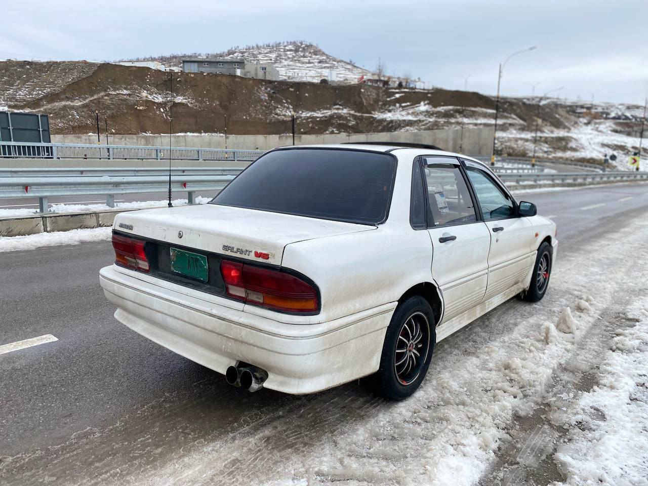 گلاند مۆدیل 1993 خاص ئارم و سەنەوی مەکینە 63  تەبرید و جام کارەبای و سلایەت یەک پارچەی سبوغی هەیە بێ لێدران و بێ ناوگرتن جاملەغەکانی نەکرینەوە گێر و مەکینە و ئارم و سنەوی و ئەولیات بەشەرتە دەحامی لۆ دەحامی بەشەرت ..35 کەمێک مجال                                          ***********
*********** سوران, أربيل
