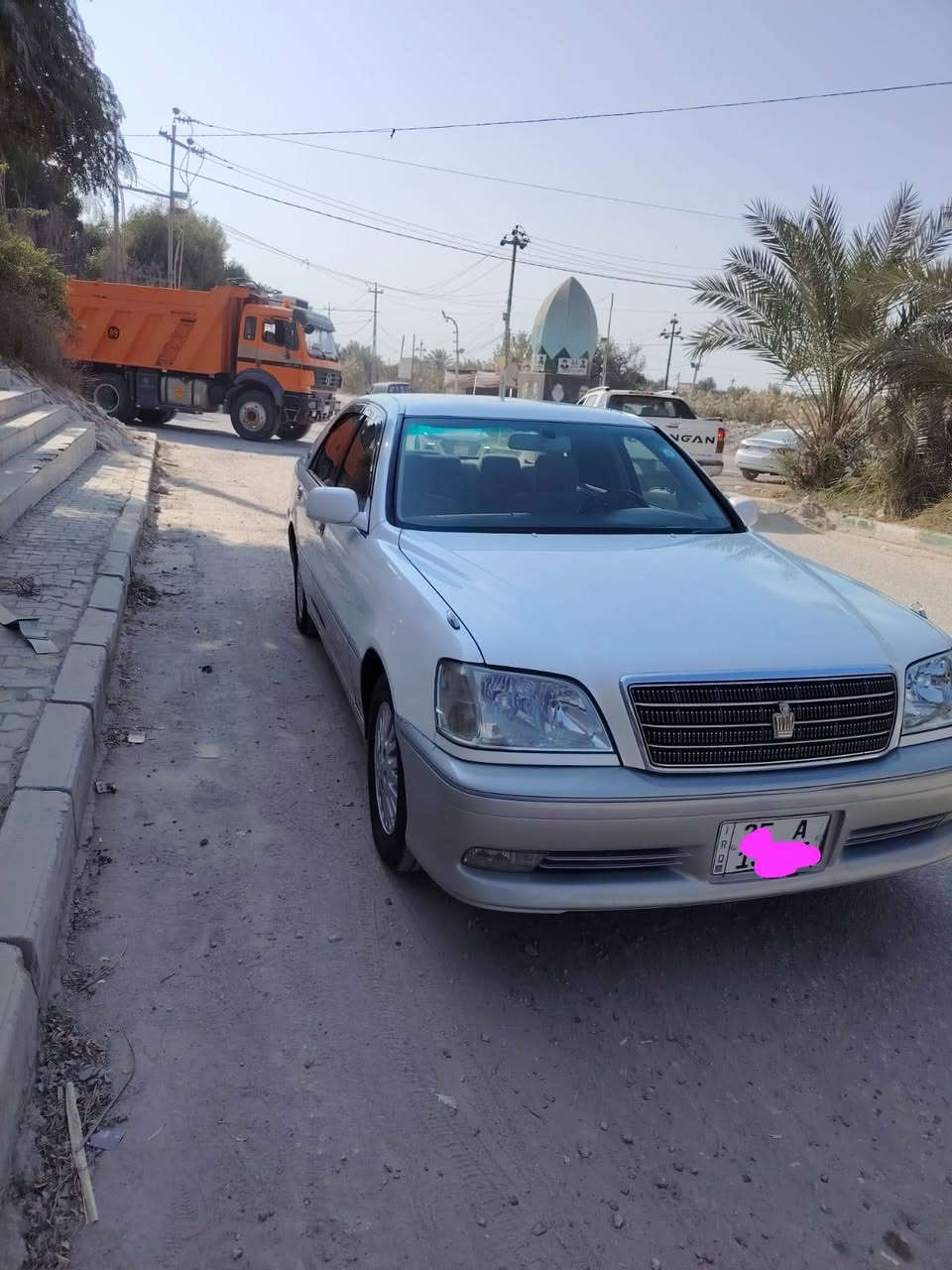 السلام عليكم / ملكة للبيع تحوير فوك وجوه نجف
4 دكم تبريد خلفي وثلاجة
تخم تاير + حدادية + باتري جديد
مكفولة كفالة عامة من الضربة والصبغ ماعدا بارد كلش قليل بالجاملغ الامامي
سيارة بسمي مداور ثاني يوم.
السعر 143 وبيها مجال حك الجية
مكان السيارة نجف / ***********
