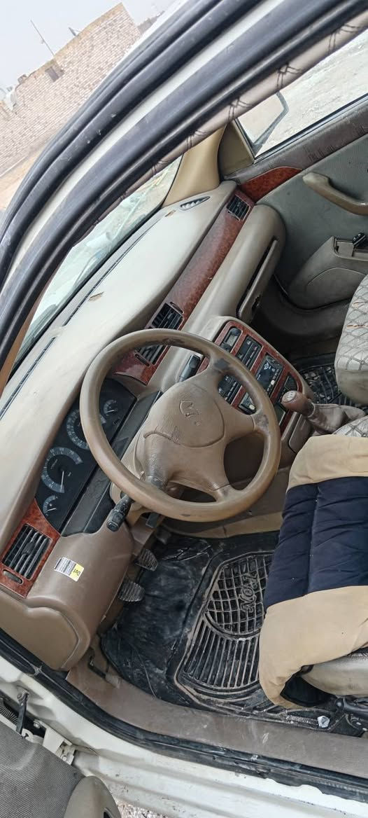 سلام عليكم خوان سمند مديل 10 سياره حلوه وما عايزه مكينه حلوه حدايه جديده كشر كدام العين ***********
خابر وتدلل
