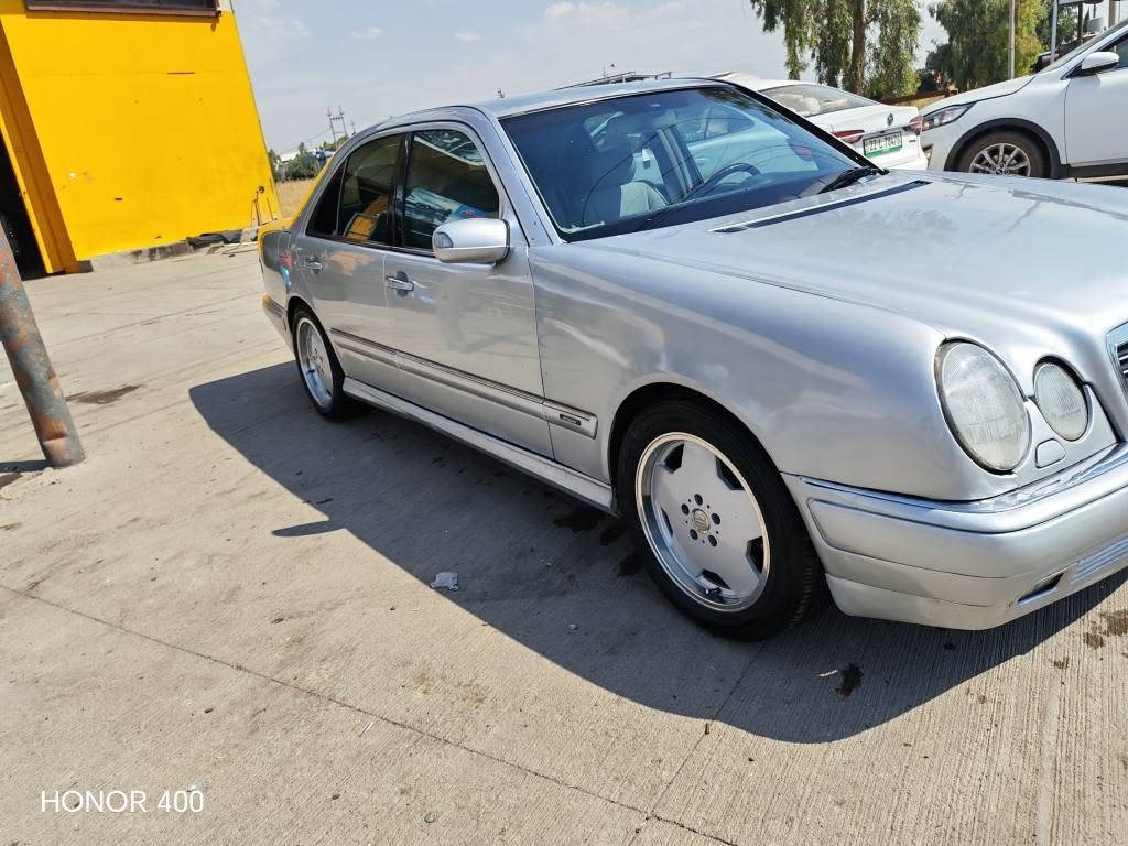 مارسدس عفریت مۆدیل 1999 مکینەv ی6پستن مەنفیست گیر مکینە تەبریت بەشەرت  بێ لیدان سعری 59 \شوین هەولیر/*********** أربيل, العراق
