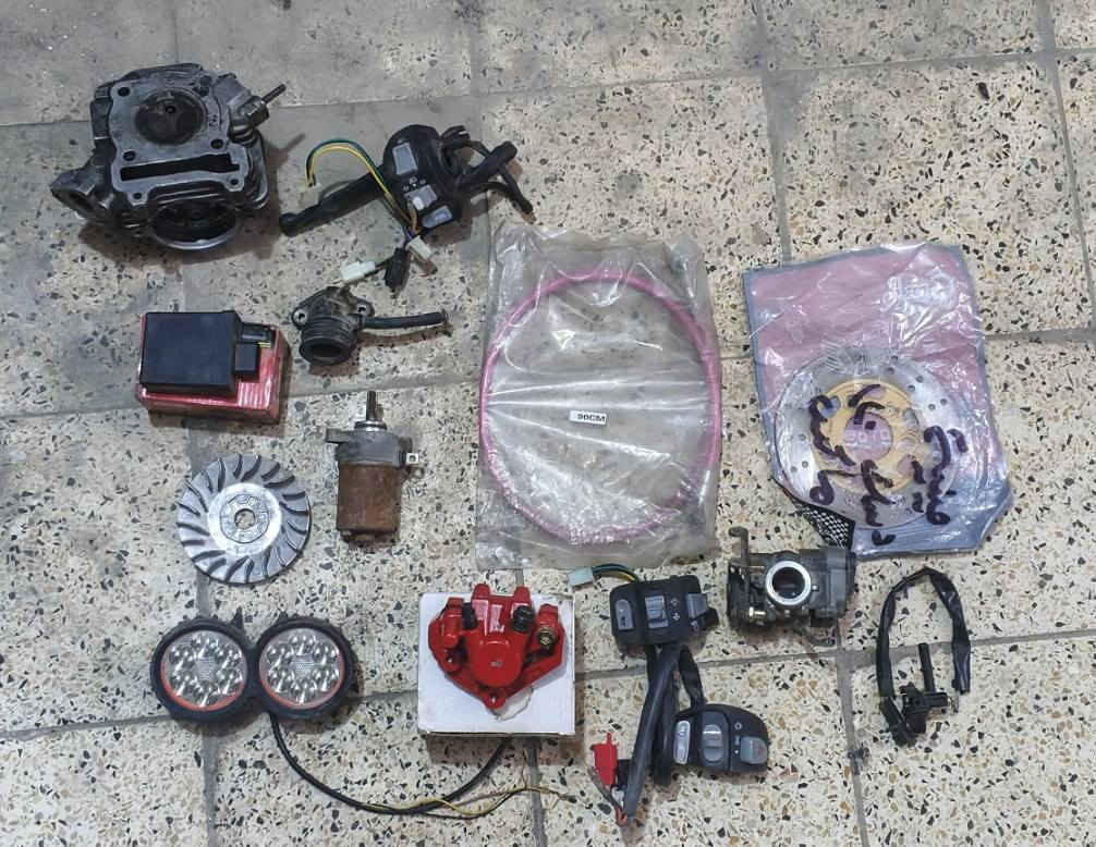 سلام عليكم غراض دراجه جان عندي محل وعزلته والياخذهن شلعه وحده يفرق السعر ابيعهن ارخص اذا عندك محل تعال خاص  
كور ماكس
فج بريك ماكس
صينيه بريك
صونده بريك
بوشه 55 ماكسه
بنزات بريك مال سكنس وماكس
تانكي بانزين كلاسك
جويترات 
كابريتر
سلف 
عقل دراجه وبعد هواي غراض


**إذا كنت صاحب هذا الإعلان وتريد حذفه لأي سبب، رجاءا أرسل رسالة إلى الدعم الفني**