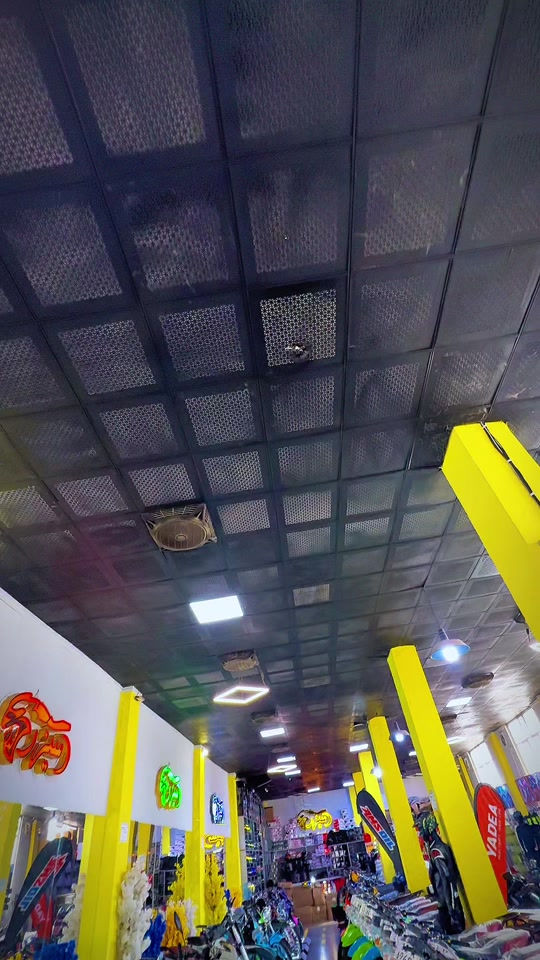 صار تكدرون تاخذون الي يعجبكم وعلى البطاقه الي تعجبكم🔥✅للحجز والاستفسار، تواصلوا معنا عبر الأرقام التالية: • 📞 الرقم المختصر مبيعات الدراجات: 7732 • 🏍️ مبيعات الدراجات: *********** • 🏍️ مبيعات الدراجات: *********** • 🛠️ مبيعات الأدوات والكماليات: *********** 📍 فروعنا بانتظار زيارتكم: • 📍 الفرع الأول (ديالى): ديالى- تقاطع القدس - (شركة سيزر). • 📍 الفرع الثاني (بغداد): البلديات - مقابل جامع وحسينية سيد صلاح المكصوصي - (شركة سيزر)

