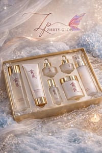 ✨ حبيباتي، خلي بشرتك تتنفس طبيعي ومو صناعياً! ✨ 🔥 منتجات العناية بالبش...