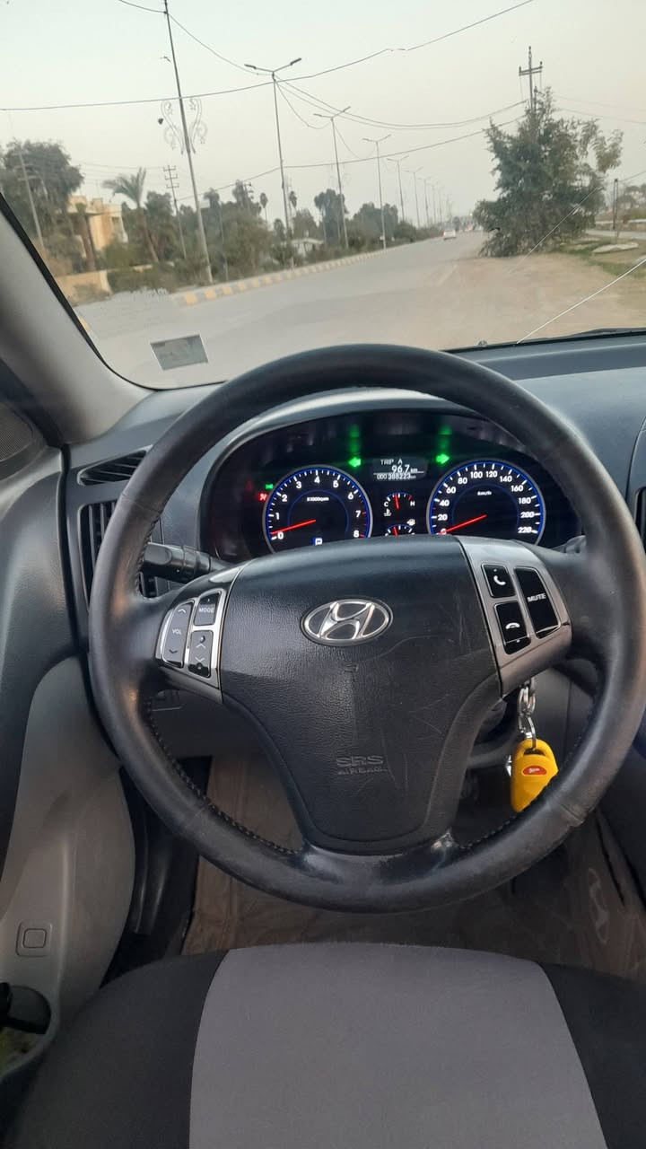 السلام عليكم افانتي 2010 للبيع العنوان باب الجبله رقم الهاتف*********** شدوا بها مجالي١٠٠
