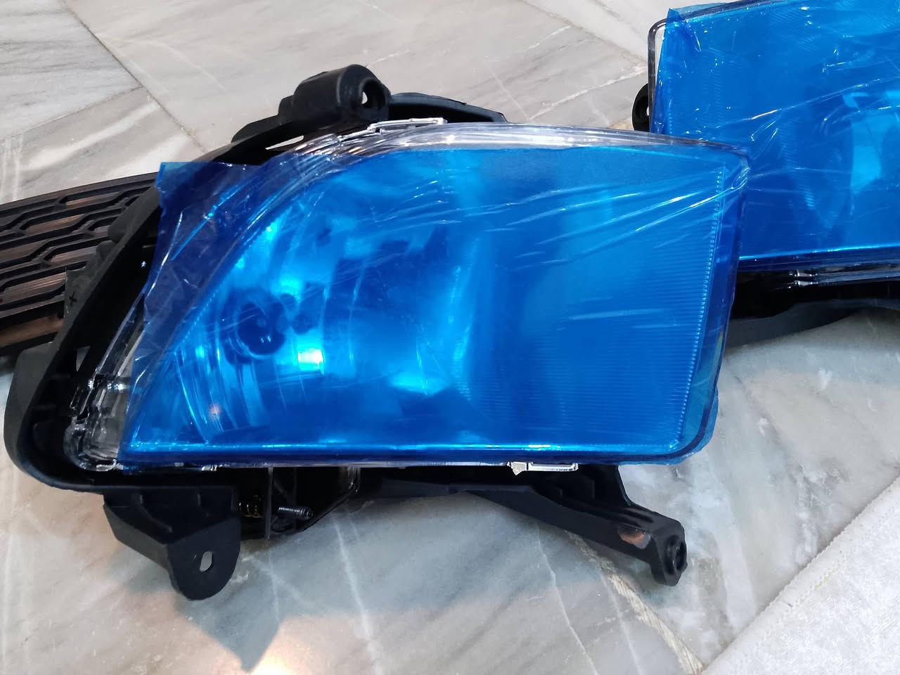 قاعده فيتبم كامله اصليه بس القبق الفوك مبدل وبلوجكترات جدد السعر 100الف رقم ***********
