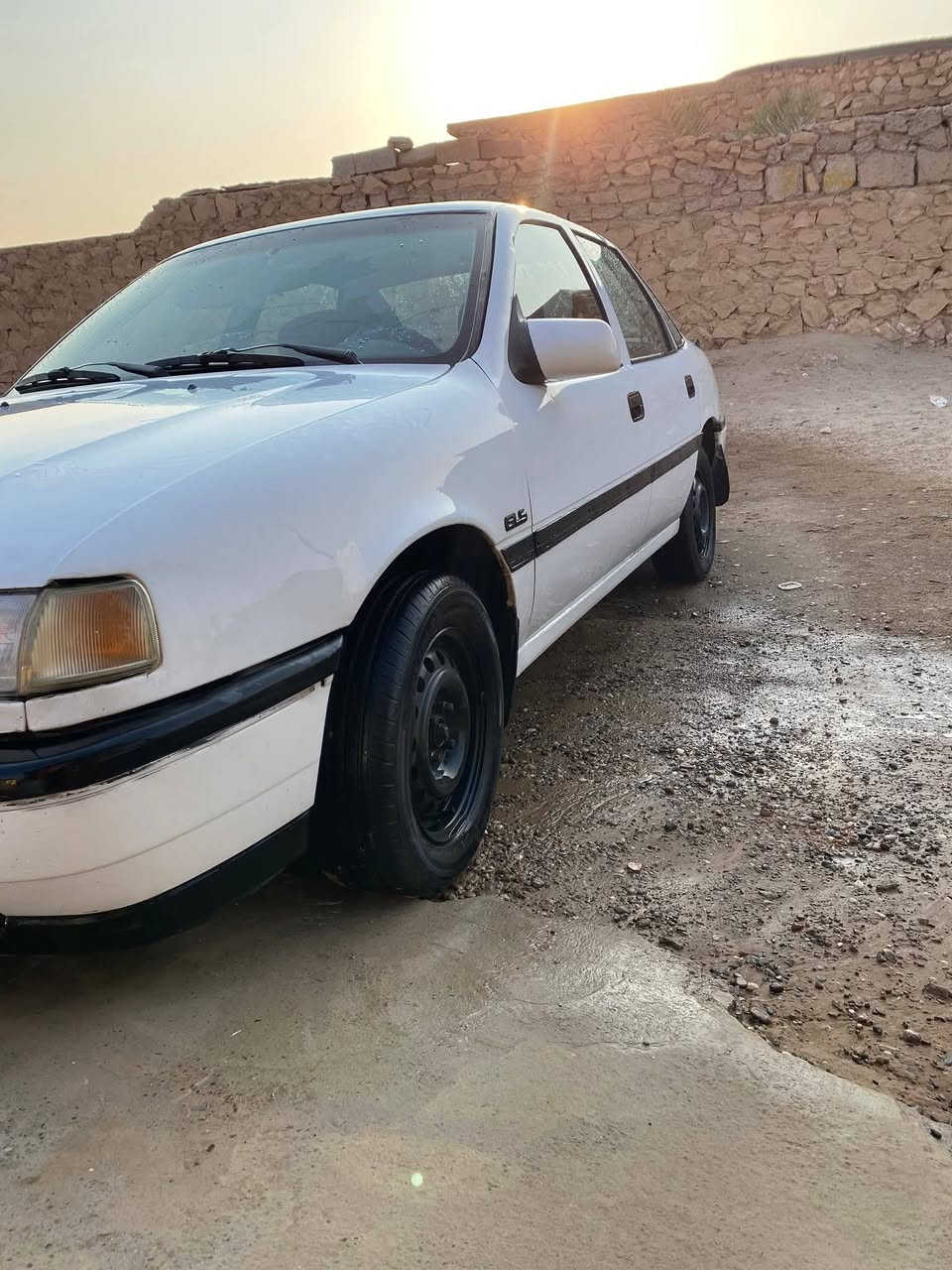 سلام عليكم 
فكترا 16 
كير محرك 
تخم تاير
باتري جديد
صدر جديد
رقم انگليزي 
شرط التحويل 
الاستفسار 👇🏻
***********
***********
