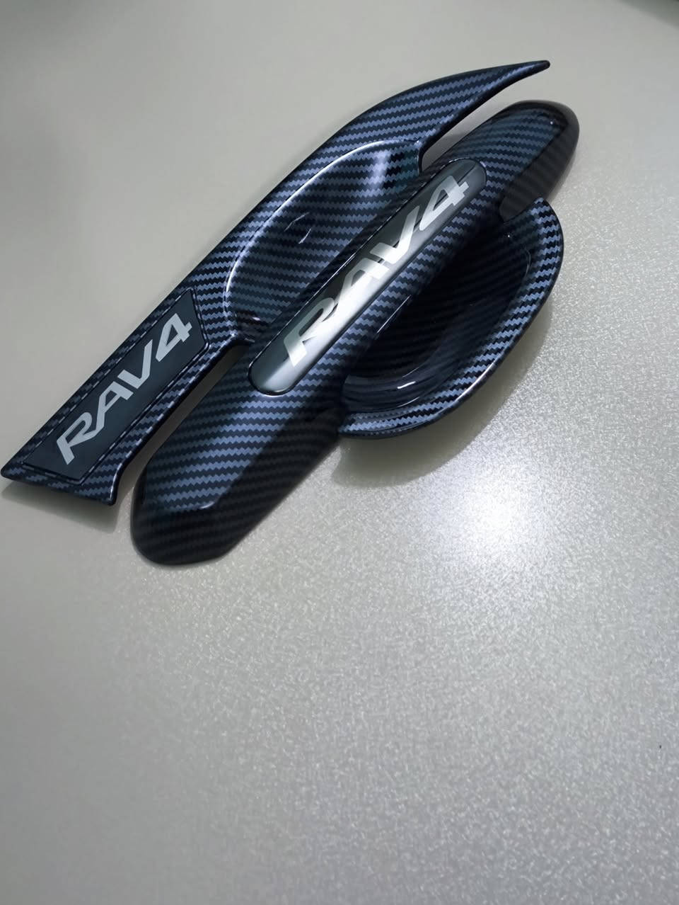 كفـرات أبواب 
Rav 4
من موديل 20 وفوگ 
كاربون فايبر 
اعلى كوالتي
شوف جمال التفاصيل واستمتع 
للحجز *********** واتساب 
السعر 45 فقط غير مستخدم 
توجد خدمة توصيل لجميع المحافظات
