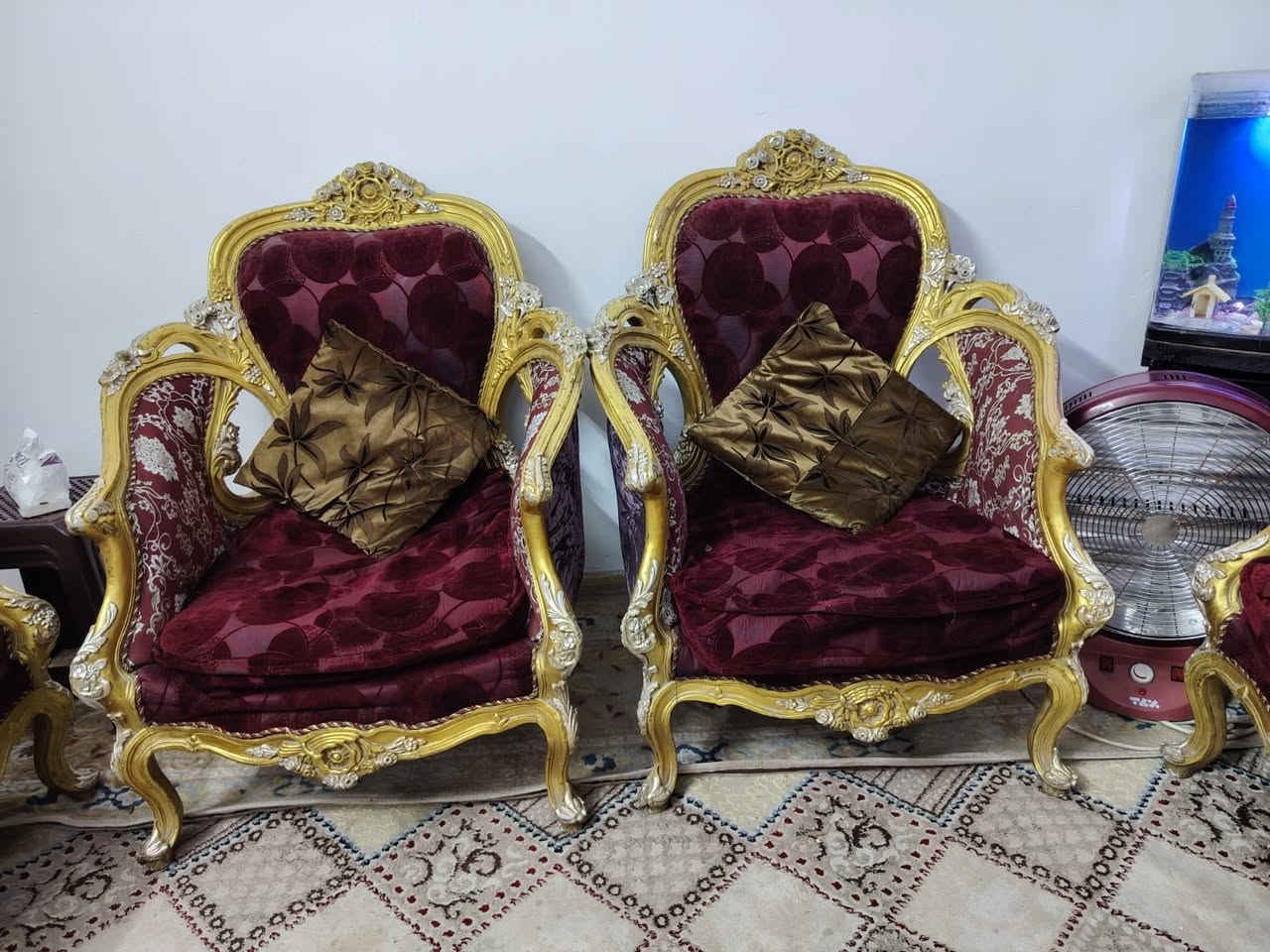 تخم زان مصري ١٠ مقاعد نضافه فول سعر ٢٥٠ وبي مجال مكاني بياع يوجد توصيل بكروه *********** وتساب
