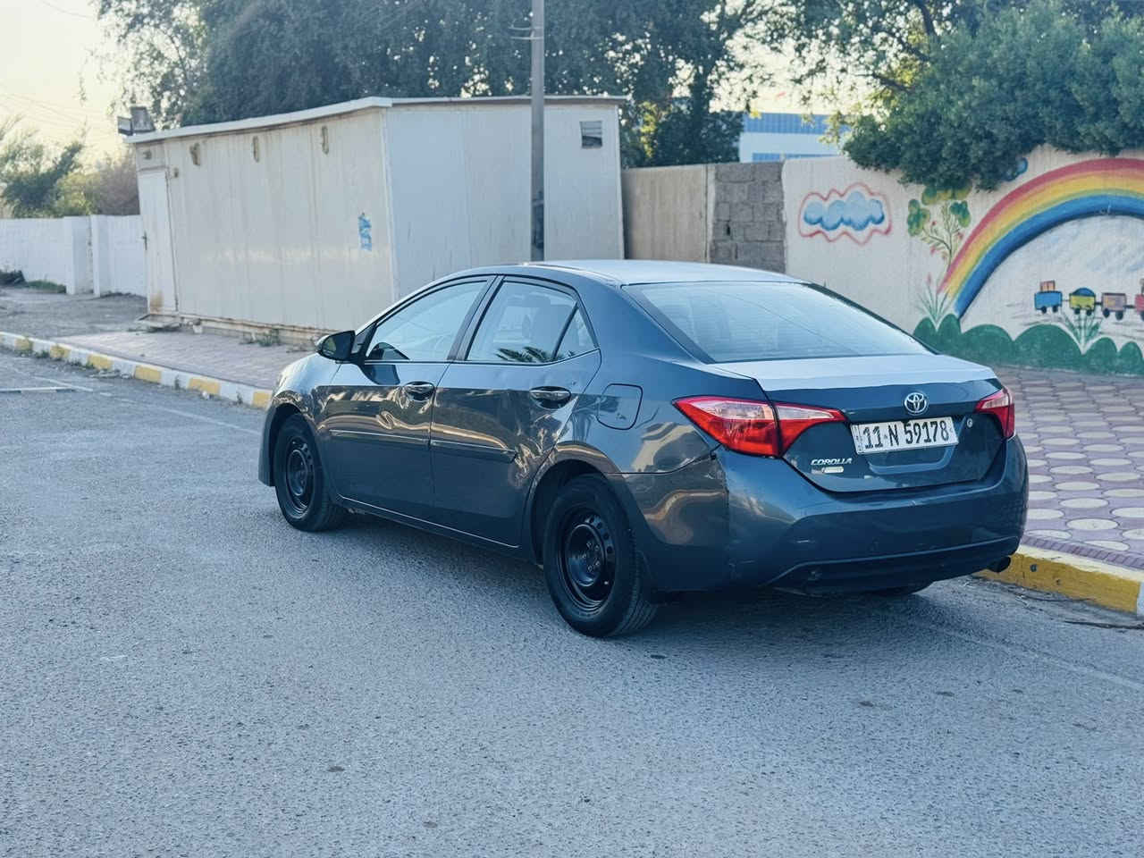 السلام عليكم كورلا مديل2019
نضام يكو 
مانع انزلاق
تحكم جهتين 
مكينه 1800
كامرا 
شاشه ابلاد 
تخم تاير جديد 
رقم بغداد سنويه ورقم جدد بأسمي 
السياره بيها 3 قطع صبغ بدون دواخل 
صور الحادث داخل المنشور 
كما واضح بل سونار 
وارد امريكي 
كير ومكينه مكفولات 
السعر ١١٦ وبيها مجال
مكان السياره بغداد 
الاستفسار***********
