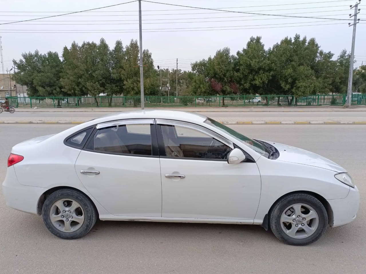 السلام عليكم. 
النترا للبيع موديل 11 
هزه جديده  سنويه ل 2030 
مكينه وكير جدد
راعيه مستعجل ع بيعتها 
رقم صاحب السياره ***********
مكلف ب النشر
