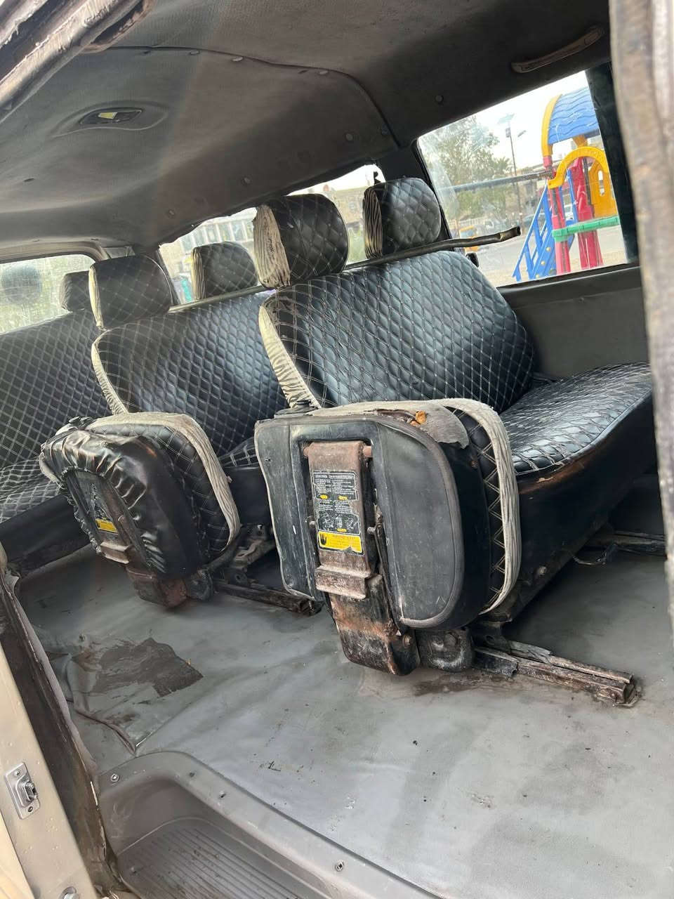 سلام عليكم ورحمة الله وبركاته كيا بريجو موديل 96معمره جديد كير اكسل مكفولات مكينه بيها خيط تبخير تخم تايرات جديده صدر خلفي امامي جديد كشنات ستاركس كهربايات كلها شغاله شواصي مكفولات سنويه30رقم واسط مميز تريد وكاله تريد تحويل مصفره هيئه وغرامات مصفره هزه جديده مكاني بغداد-شعله
السعر43وبيها مجال
***********
