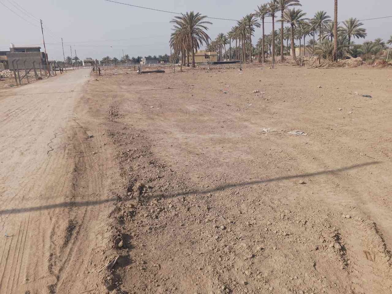 السلام عليكم 
قطعة لبيع 
مساحة 1350 متر طابو زراعي سند 25 
الموقع كاع الزكندري 
موقع مميز جدن جدن 
على تبليط مباشر 
تحويل مباشر 
بسمي 
اي استفسار 
‏‪***********‬‏
