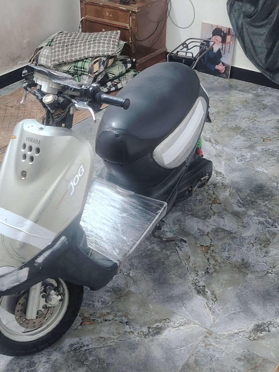 السلام علیکم دراجه🛵 للبيع ٦٠ قرده دراجه خير من الله نقص فقط باتري شلعه ومعدل شك✈️ الكاع لايت بك لايت اشاير كله شغال تايرات زوج جدد دبلات جدد مكينه ناعمه شرط شحن السعر ١٦٠ وبيها مجال شي بسيط العنوان بغداد حي العامل الاتصال على الرقم ***********
