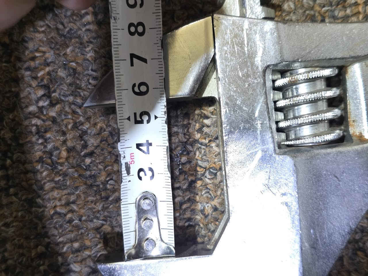 كندك سويدي جديد مامستخدمات
القياسيات كدامكم يفتح 45mm
وطول الكندك 45cm
ثنيناتهن 85 الف 
مكاني  وتوصيل ماعندي


**إذا كنت صاحب هذا الإعلان وتريد حذفه لأي سبب، رجاءا أرسل رسالة إلى الدعم الفني**