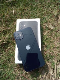 آيفون ١٢ ١٢٨ • بطارية ٧٩ • شاشة مبدلة اصلية