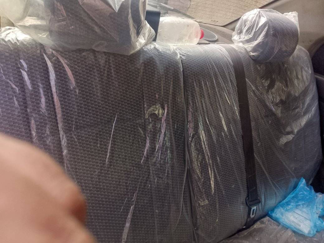 افيو امريكي الغرفه جدده كامل ارضيه وكشنات بصمه شاشه كامره دواره كهربائيات كلها شغاله سياره جاهزه باسمي تحويل ثاني يوم سعر ٤٥ متواجد فيس واتس اب ***********
