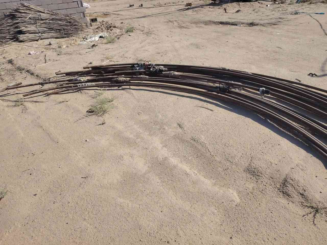 العنوان بصره لزبير  ***********
***********  بيت حديد عدد 10قطع ابو ل10

يصير مشتل ويصير جاخور مال عجول مال قنم مال دجاج 

كلشي يرهم
