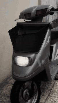 ‏ما طور مزون للبيع إشارة محرك ما مفتوح شاص شرط فقط دامية ماله شهادة مدعومة بال Viber سويته بس صبغ ￼ سعره 430￼ ***********
