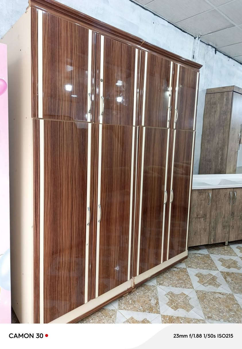 ناونيشان / سليماني كانيسپيكه  پيشانگاي مه ليك

هه ربه ريزي خوازياره ئه تواني په يوه نديمان پيوه بكات

گه يانديشمان هه يه بؤ سه رجه م شاره كان 

***********   viber
