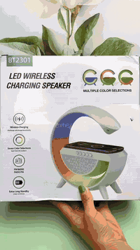 سبيكر مع شاحن لاسلكي سريع وإضاءة RGB وراديو FM   🔴 الميزات : • سبيكر ص...