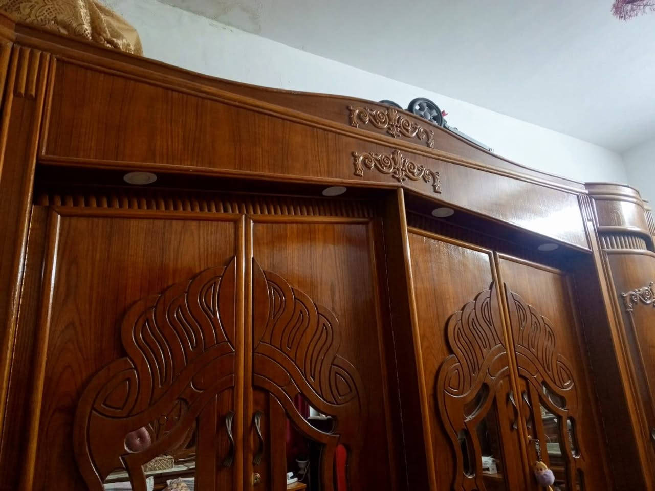 غرفه نجاره  صاج مستعمله قليل بابل سيف سعد اريده مليون وربع ***********
