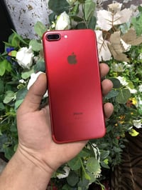 آيفون ٧ بلس • ١٢٨ • احمر