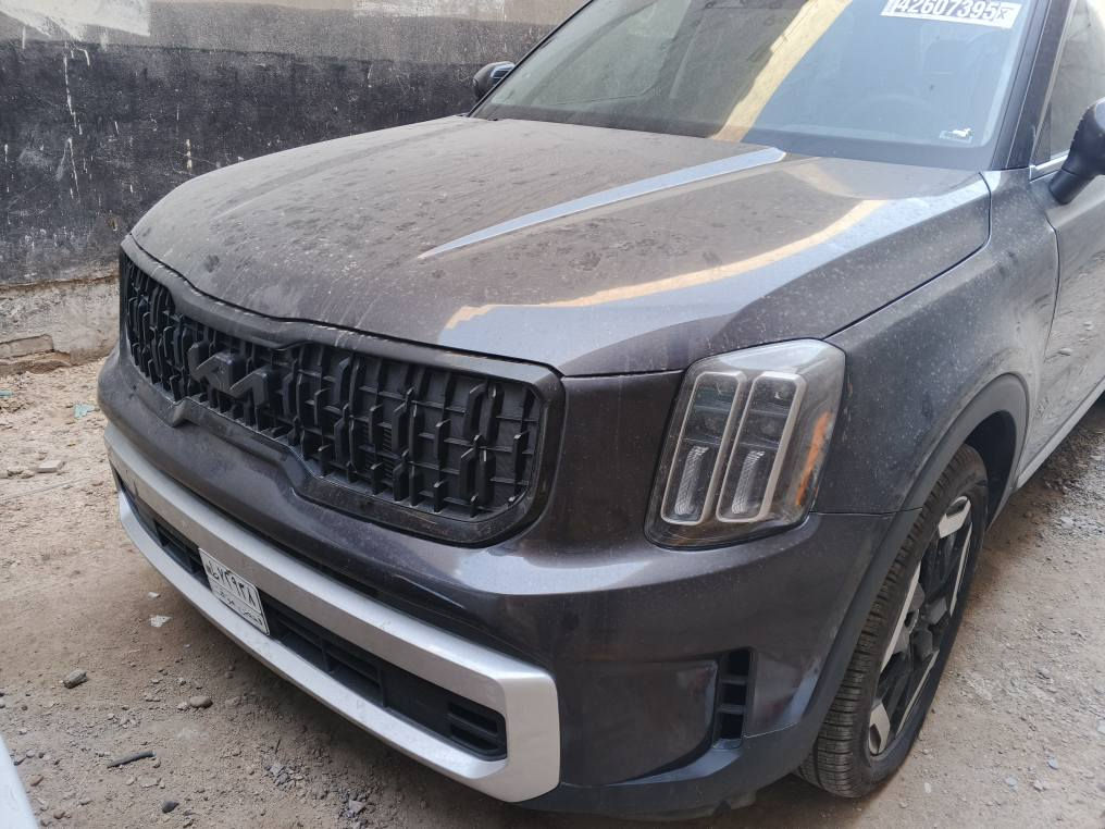 سيارة وارد امريكي موديل 2025 السعر 290وبيه ضربه بنيد فقط تبديل وصبغ ماشيه 2000ميل مجال لاستفسار اكثر اتصال على هذا رقم *********** بغداد, العراق
